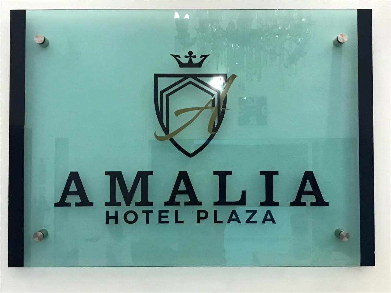 Hotel Plaza Amalia 툭스틀라 외부 사진